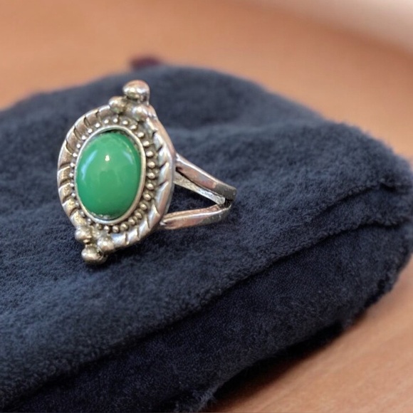 Ring Set - Picture 7 of 8